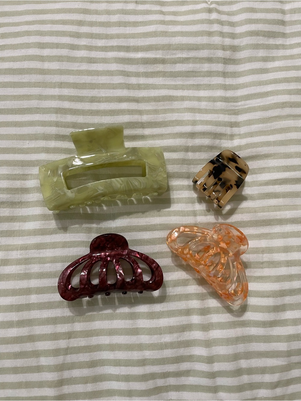 Aerie AE Hair Claw Clips Acrylic Medium and Small Sizes Bundle Variety Pack